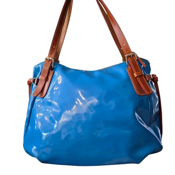 #57 Dooney And Bourk Blue Patent Shoulder Bag - Picture 4 of 9